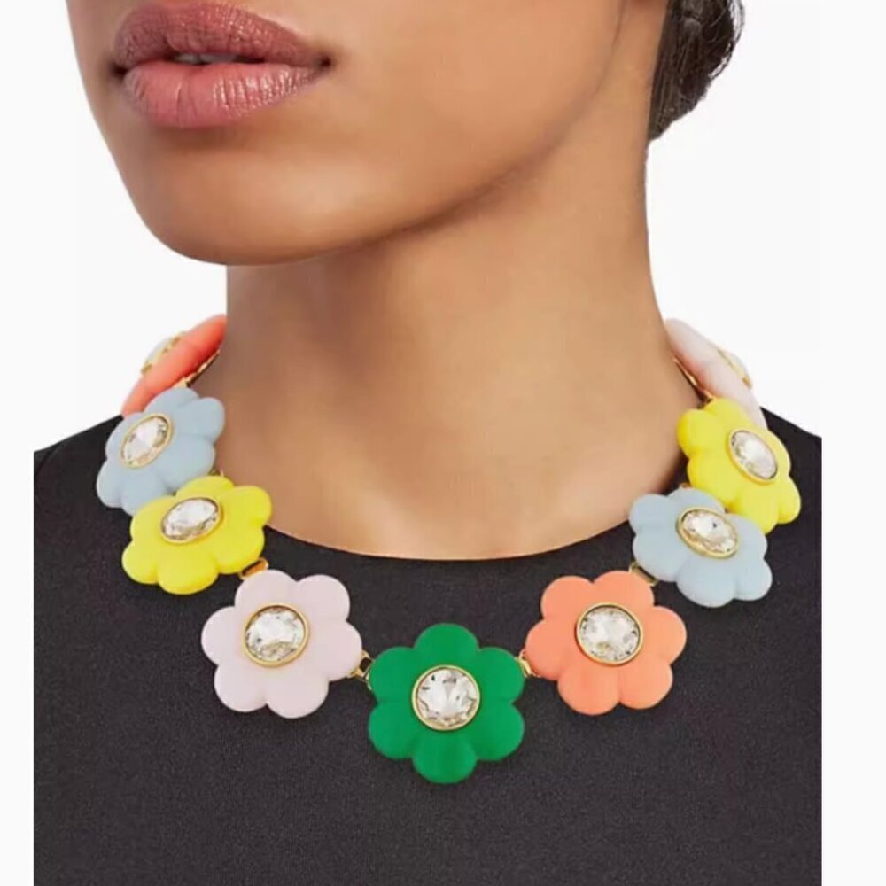 Lele Sadoughi RAINBOW DAPHNE CRYSTAL CHARM NECKLACE